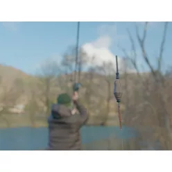 Öntapadó  - Mrazničkár na palube